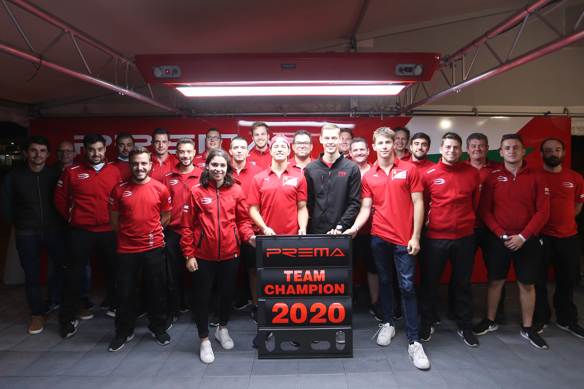 Jamie Chadwick with the Prema Powerteam in 2020